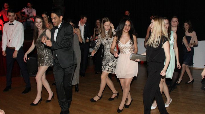 RD_Dancing